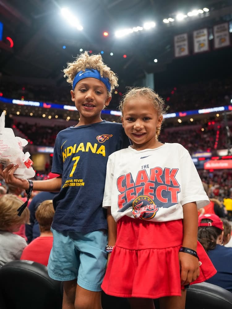 Indiana Fever fans